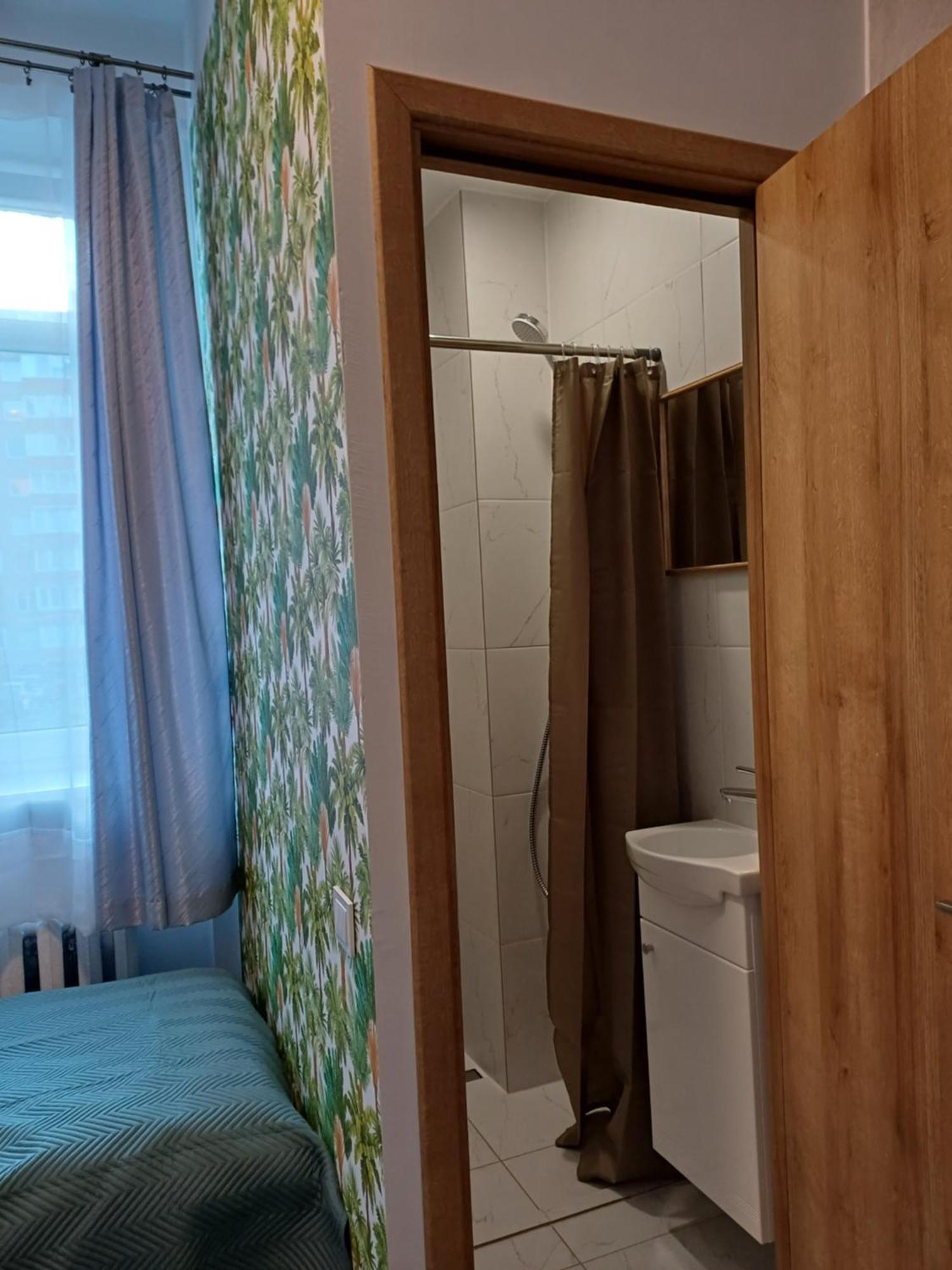 Green Oaks Private Rooms With Private Shower Klaipėda Exterior foto